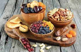 Çerezler ve Kuru Meyveler